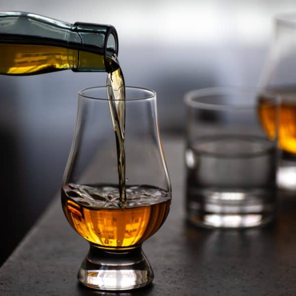 Glencairn Crystal Gone are the days of the DIY tupperware and foam travel box… You can now look after your Cut Glencairn Glasses whilst on the go with our Glencairn Glass Travel Case! Made from PU leather, this is a great portable whisky tasting set.