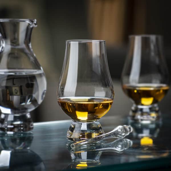 Glencairn Crystal Do you like to drink you liquid gold with a splash of water? Our handblown <a href="https://glencairn.co.uk/product/glencairn-pipette/">Glencairn Pipette</a> fits snuggly inside the <a href="https://glencairn.co.uk/product/glencairn-glass/">Glencairn Glass</a> allowing you to add a perfectly controlled splash of water to your whisky.